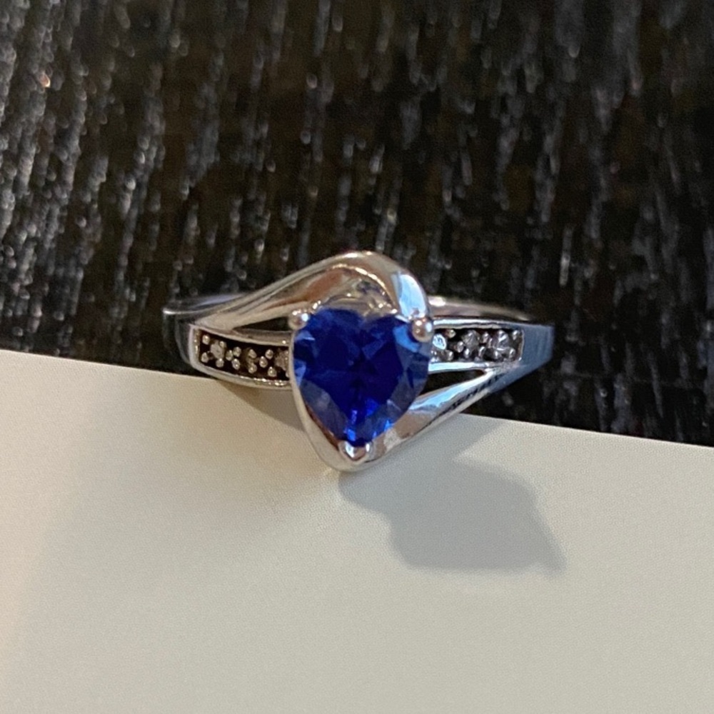 Sapphire Heart Ring
